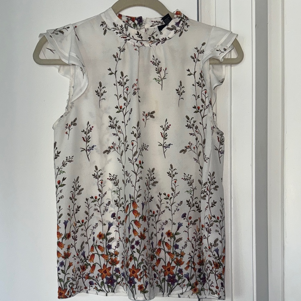 Forever 21 Floral Print Sleeveless Top